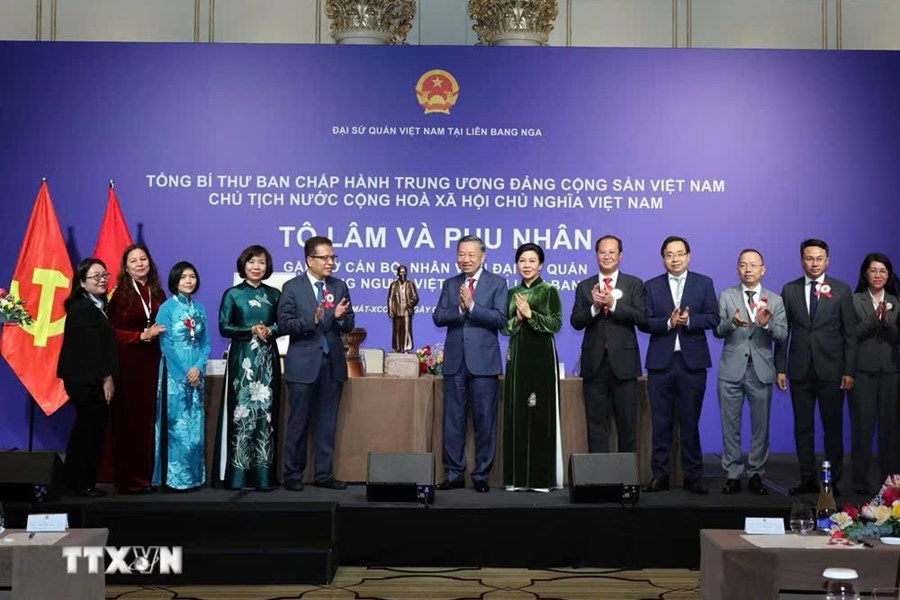 Tổng Bí thư, Chủ tịch nước mong doanh nhân người Việt tại Nga tiếp tục là hạt nhân thúc đẩy hợp tác hai nước